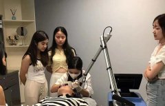 雙核超皮秒儀器多少錢一臺(tái)？三態(tài)超皮秒設(shè)備價(jià)格_澳瑪超皮秒生產(chǎn)廠家